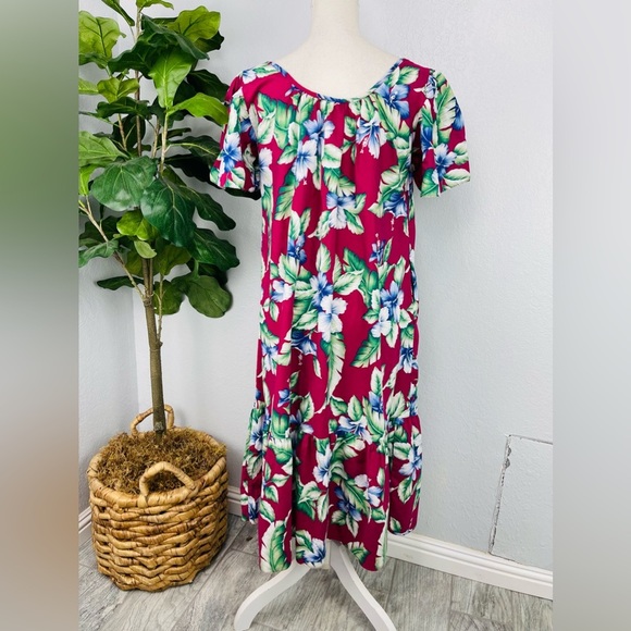 Jade Fashions Hawaiian Tropical Hibiscus Floral Fuchsia Midi MuuMuu Dress - Picture 6 of 8